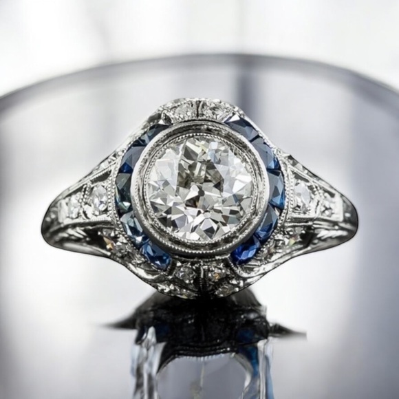 Jewelry - Stunning Art Deco Statement Ring